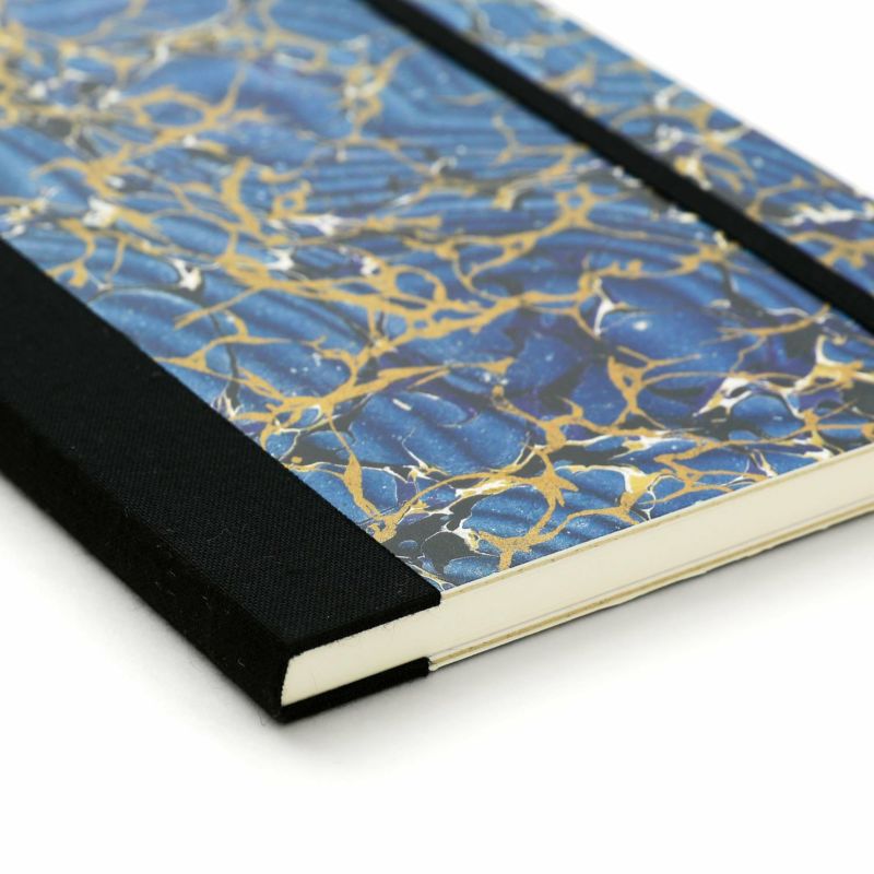 Sketch Book / attache