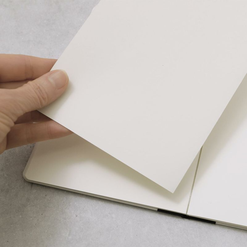 Sketch Book / attache