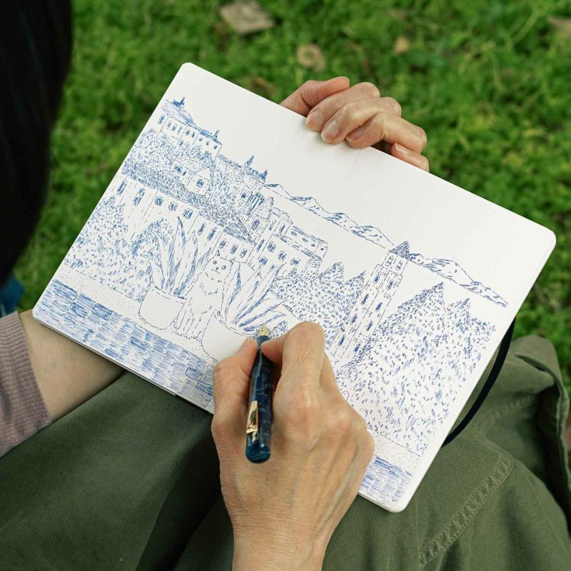 Sketch Book / attache