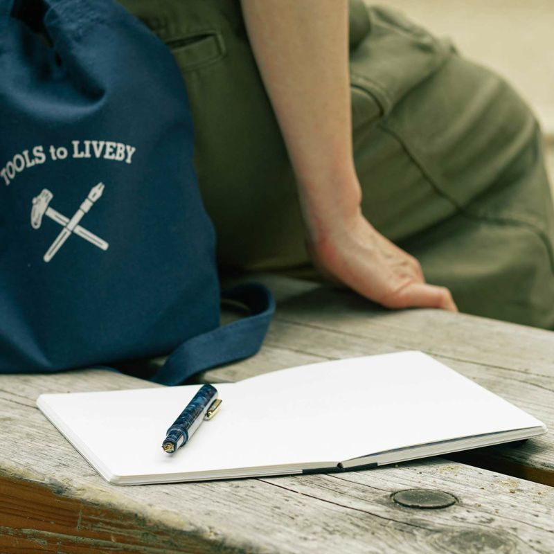 Sketch Book / attache