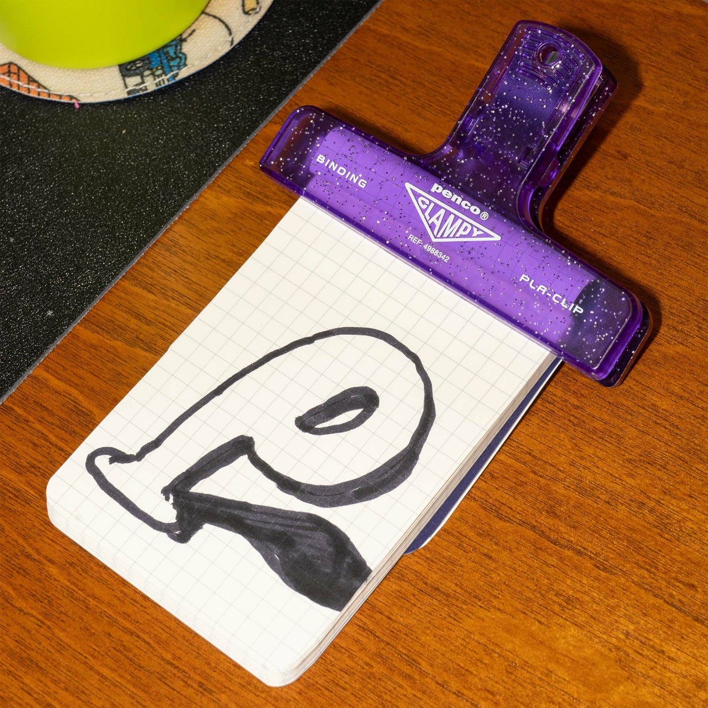 Plastic Clip Glitter