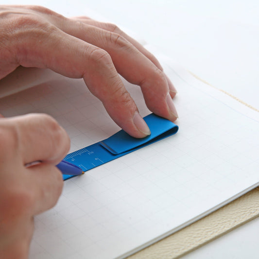 Clip Metric Ruler