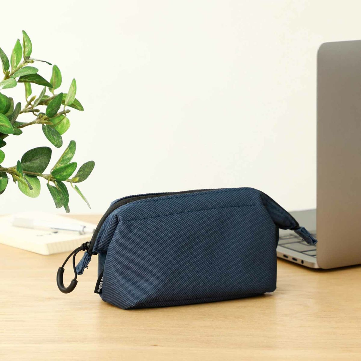 Soft Gadget Pouch/ S