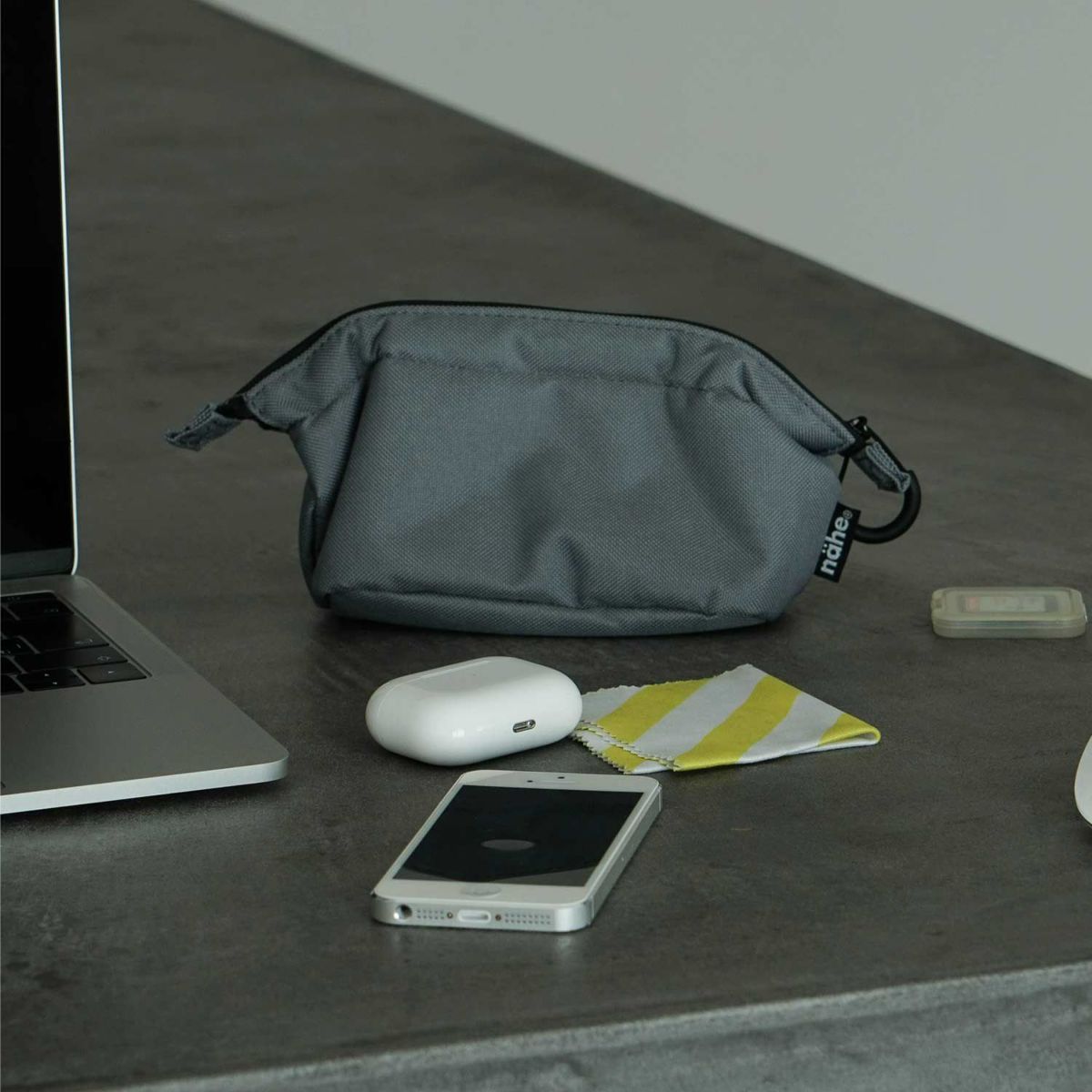 Soft Gadget Pouch/ S