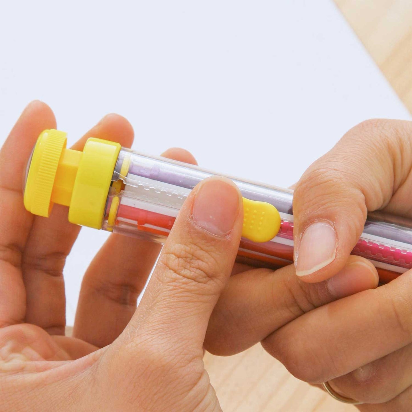 8 Color Crayon