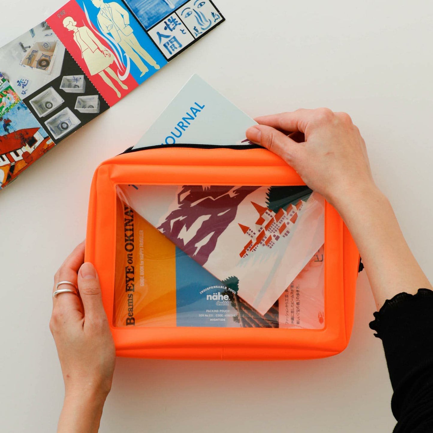 Packing Pouch Neon/ L