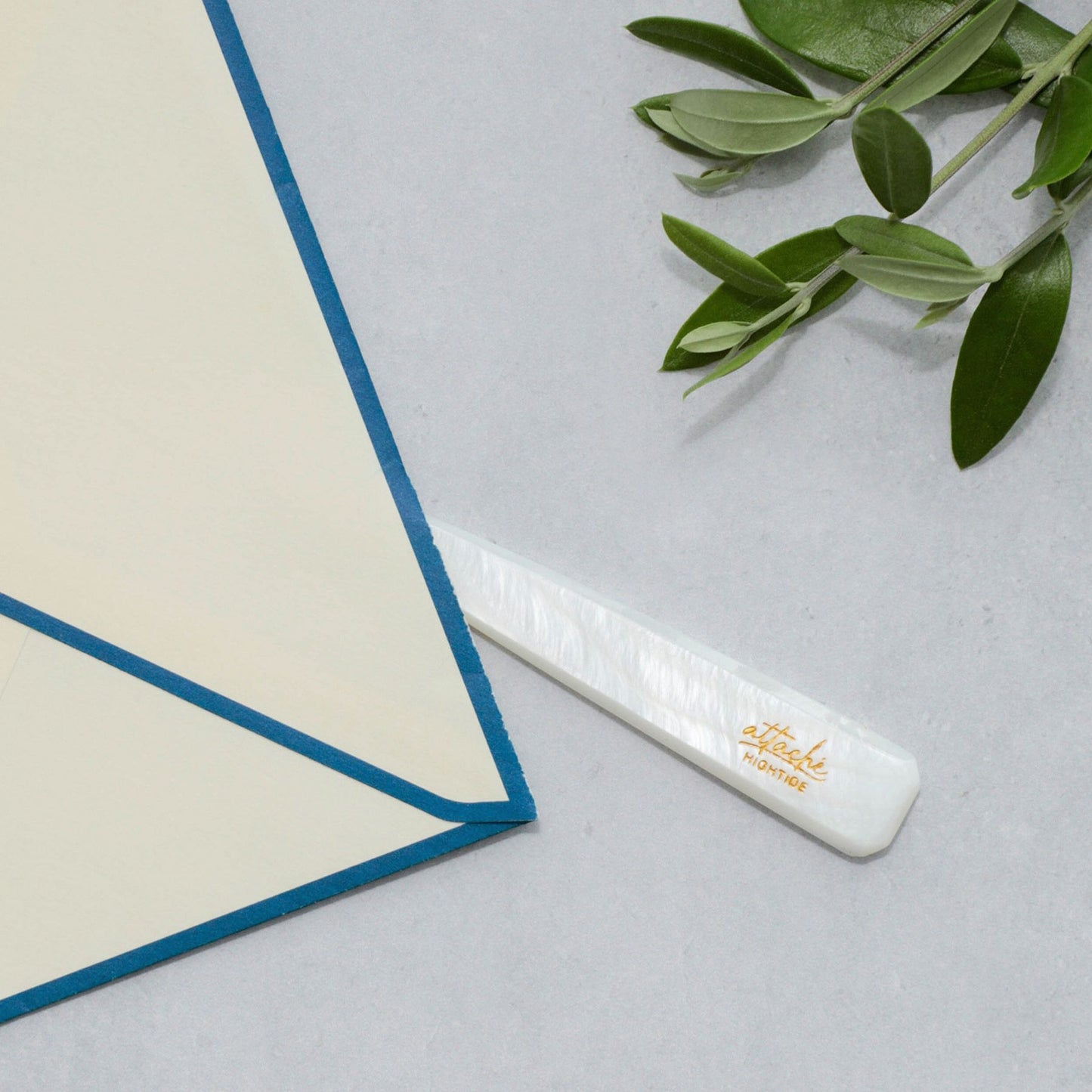 Mother of Pearl Letter Opener (attache)